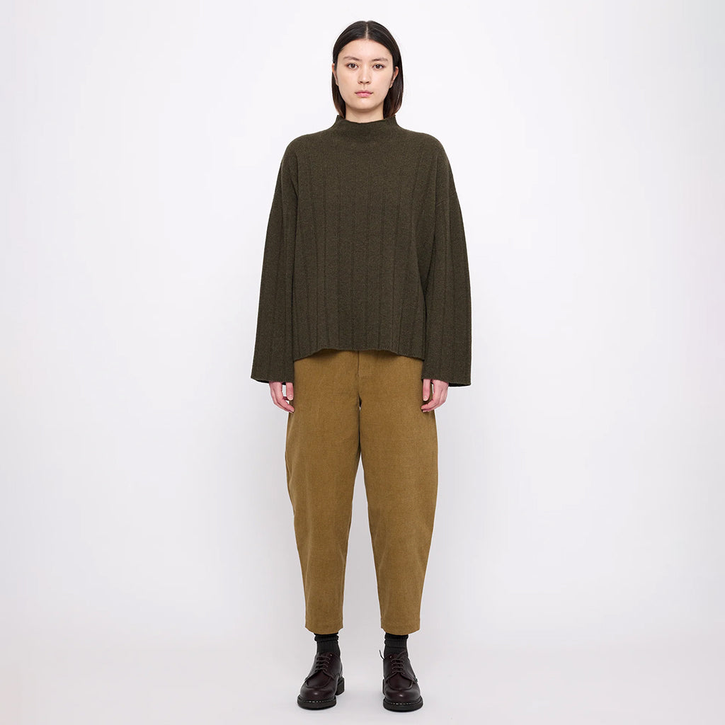 7115 By Szeki Woman Merino Wide Ribbed Sweater Olive Green