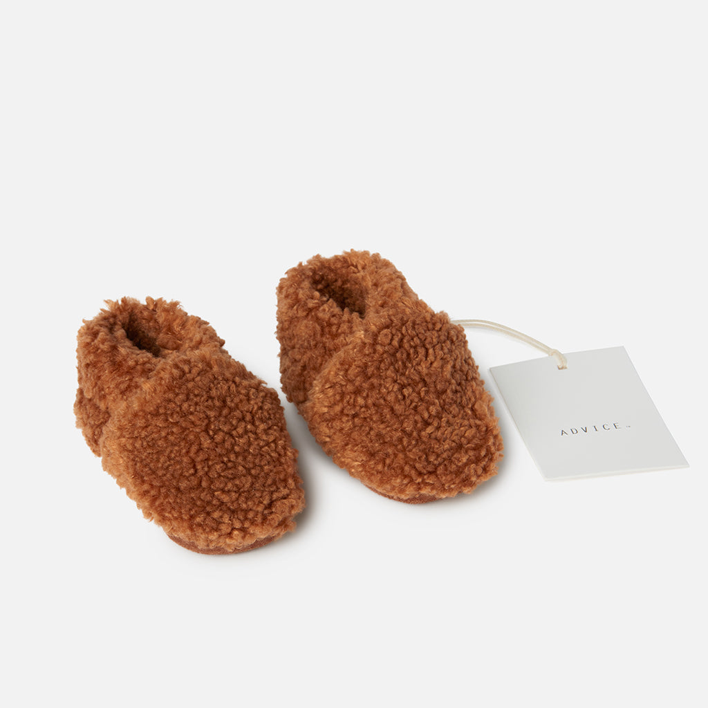 ADVICE Baby Article Two Vegan Shearling Booties Earth Brown Brown Newborn
