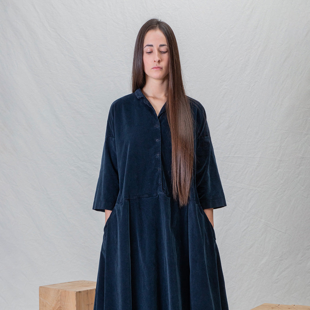 Album Di Famiglia Woman Velvet Tailored Collar Dress Navy Blue