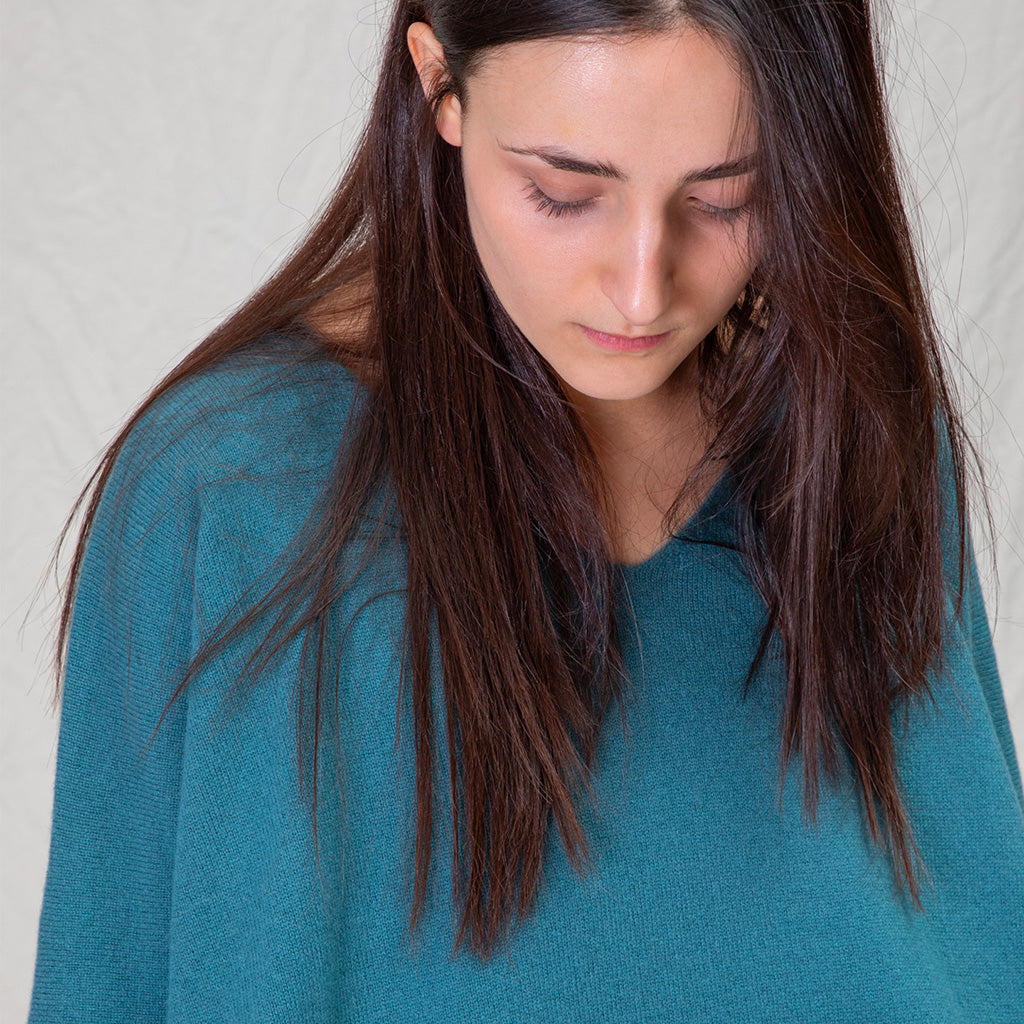 Album Di Famiglia Woman V-Neck Sweater WS Black