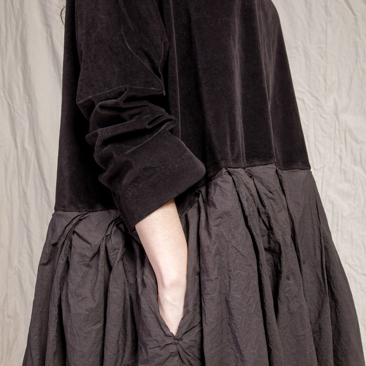 Album Di Famiglia Woman Velvet Boatneck Dress Chocolate Brown