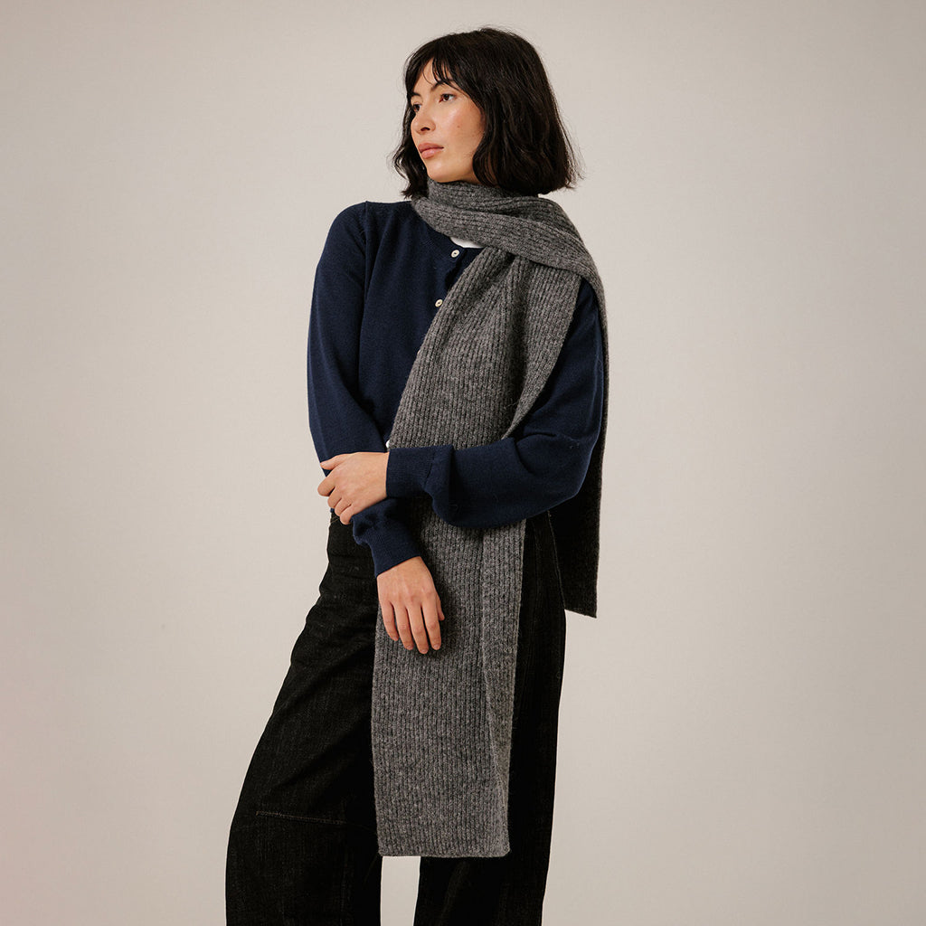 Bare Knitwear Woman Baby Alpaca Rib Scarf Charcoal Grey