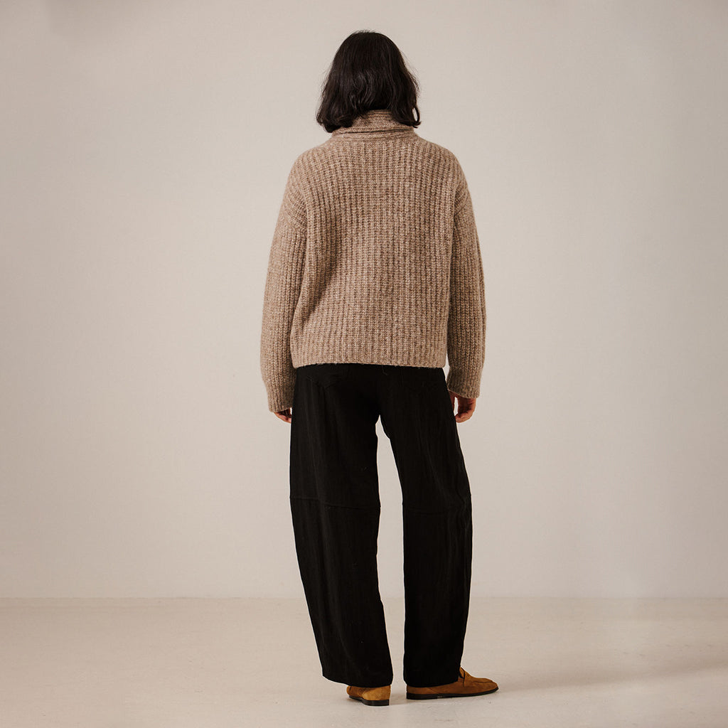 Bare Knitwear Trunk Show Woman Oversized Shawl Cardigan Dark Fawn Brown