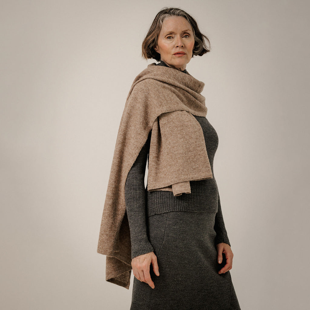 Bare Knitwear Woman Baby Alpaca Travel Wrap Dark Fawn Brown