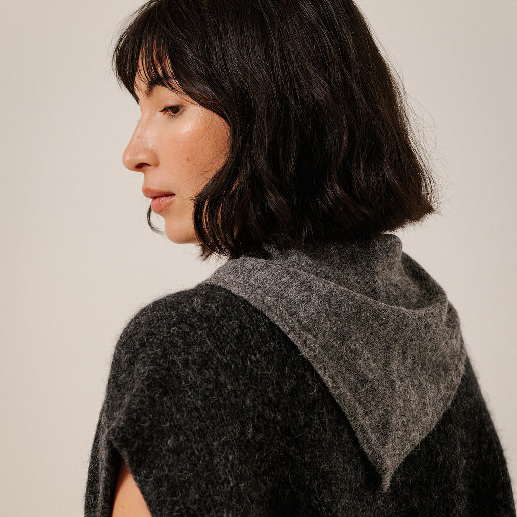 Bare Knitwear Woman Baby Alpaca Bandana Charcoal Grey