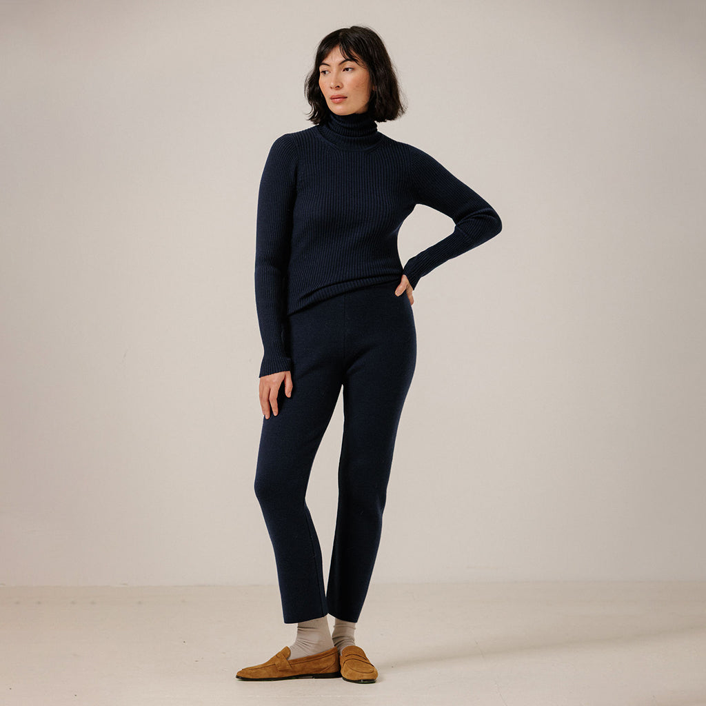 Bare Knitwear Trunk Show Woman Merino Slim Pants Navy Blue