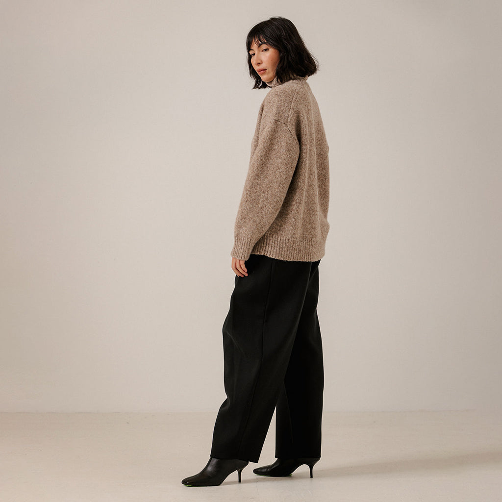 Bare Knitwear Trunk Show Woman Oversized Alpaca Turtleneck Sweater Dark Fawn Brown