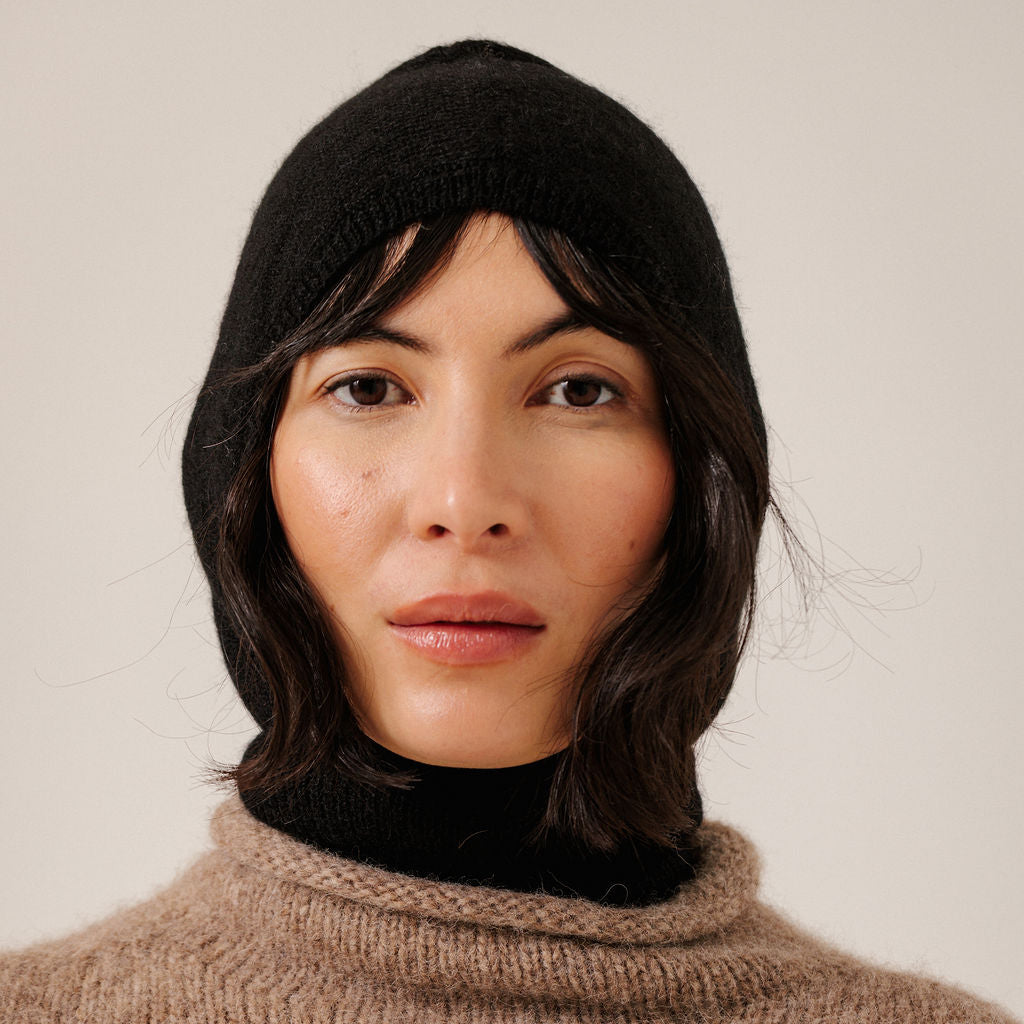 Bare Knitwear Trunk Show Woman Baby Alpaca Balaclava Classic Black