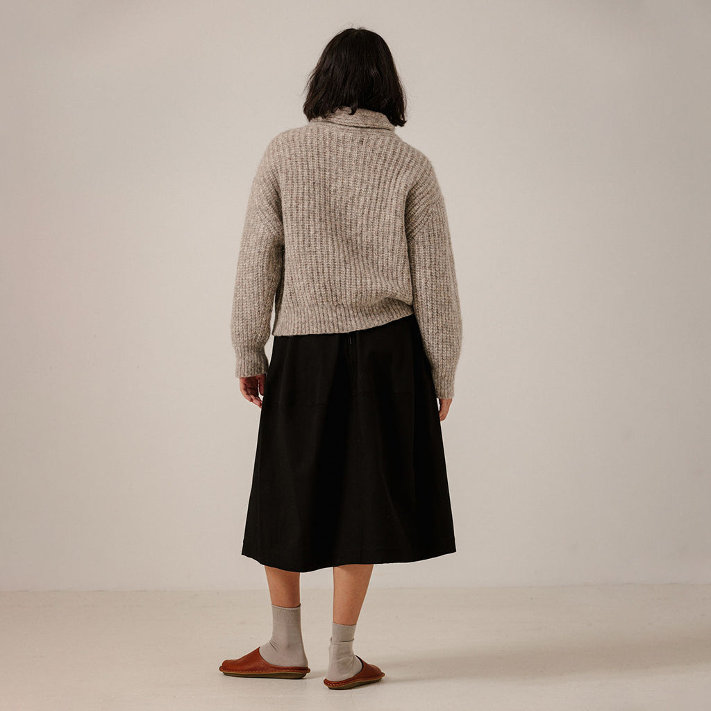 Bare Knitwear Trunk Show Woman Oversized Shawl Pullover Sweater Marble Grey
