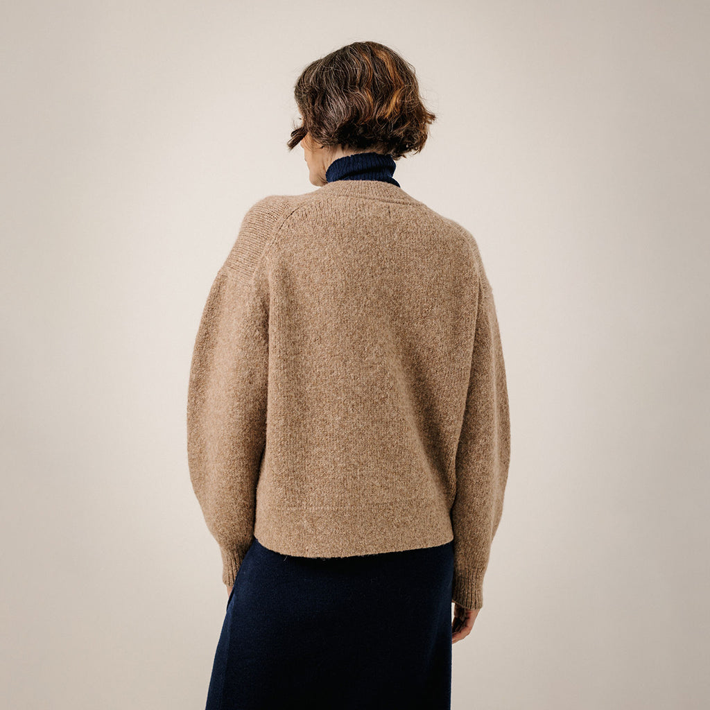 Bare Knitwear Trunk Show Woman Boxy Alpaca V-Neck Sweater Dark Fawn Brown