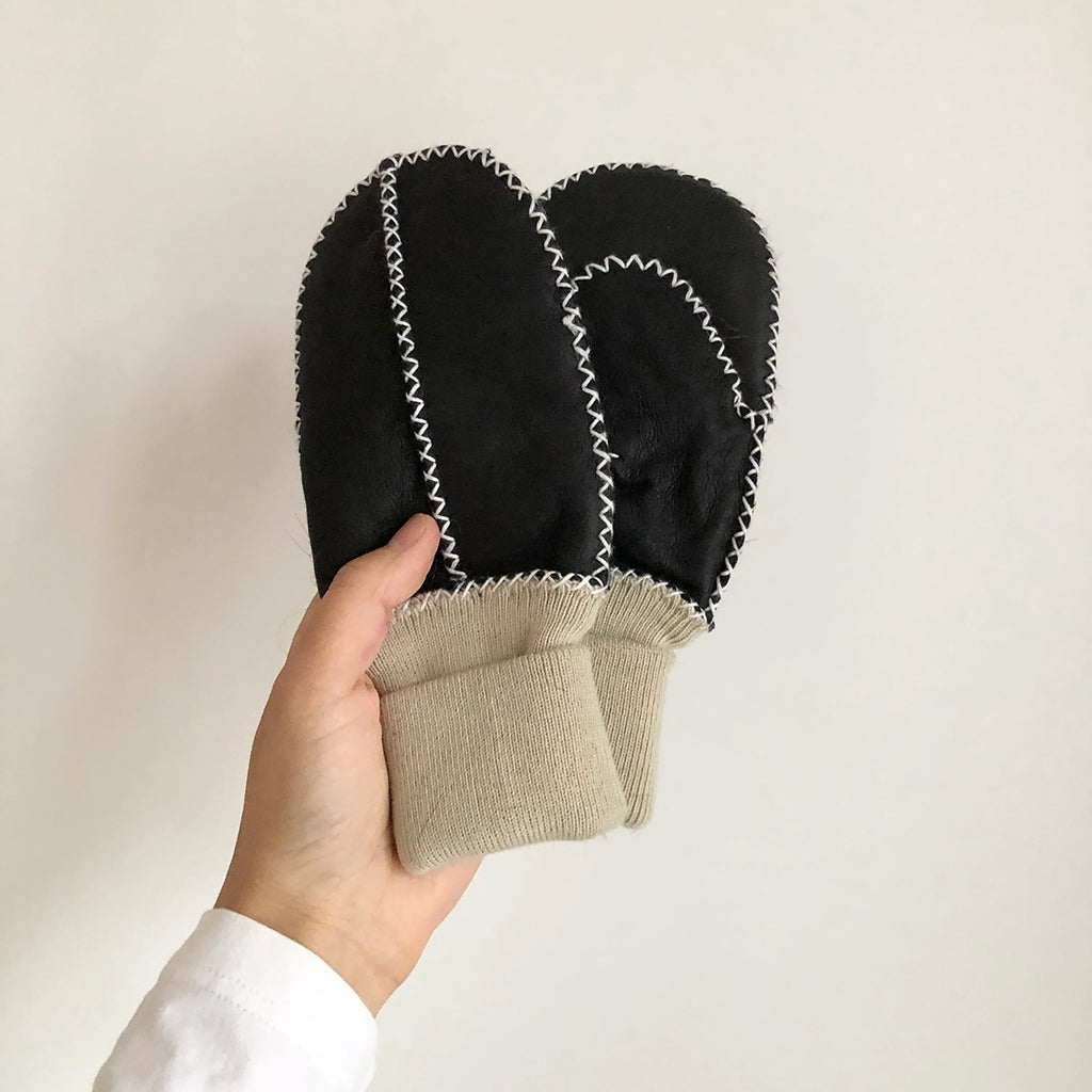 Billy Bamboo Child Shearling Mittens Black