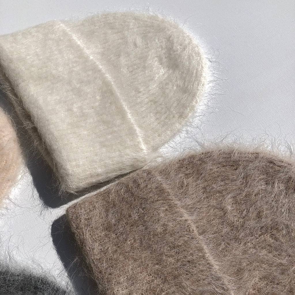 Billy Bamboo Woman Alpaca Fluffy Beanie Cloud White