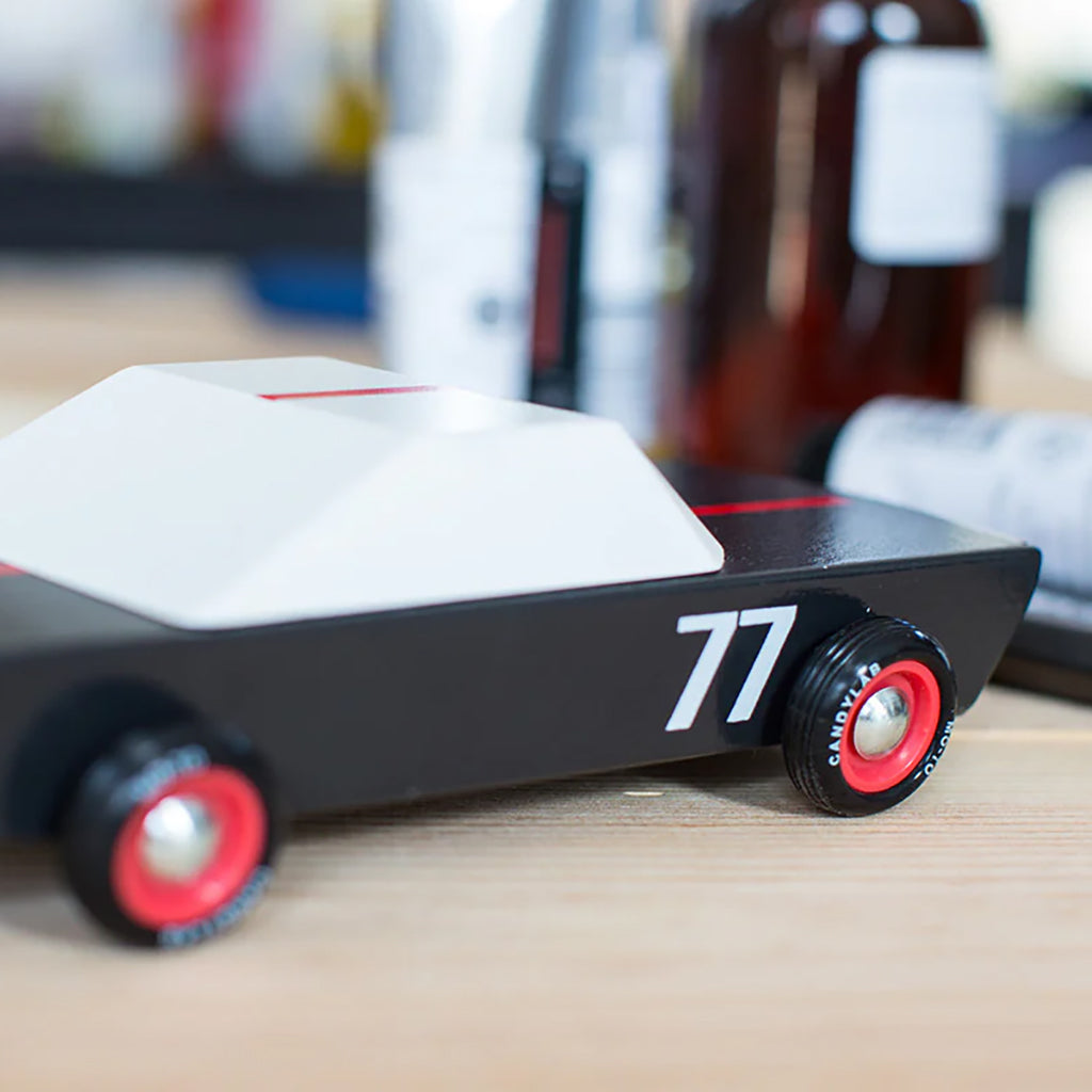 Candylab Car Americana Carbon 77