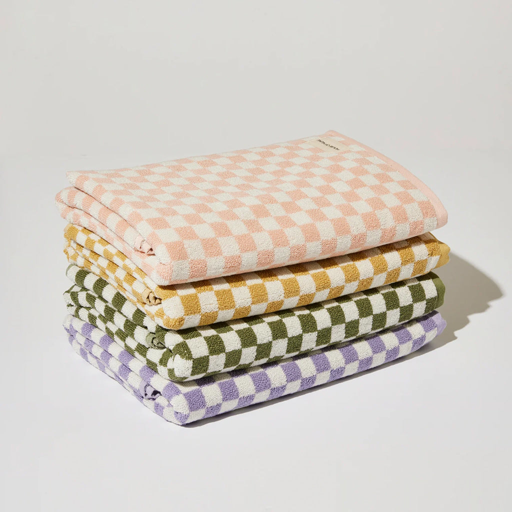 House of Nunu Bath Towel Pink Checks