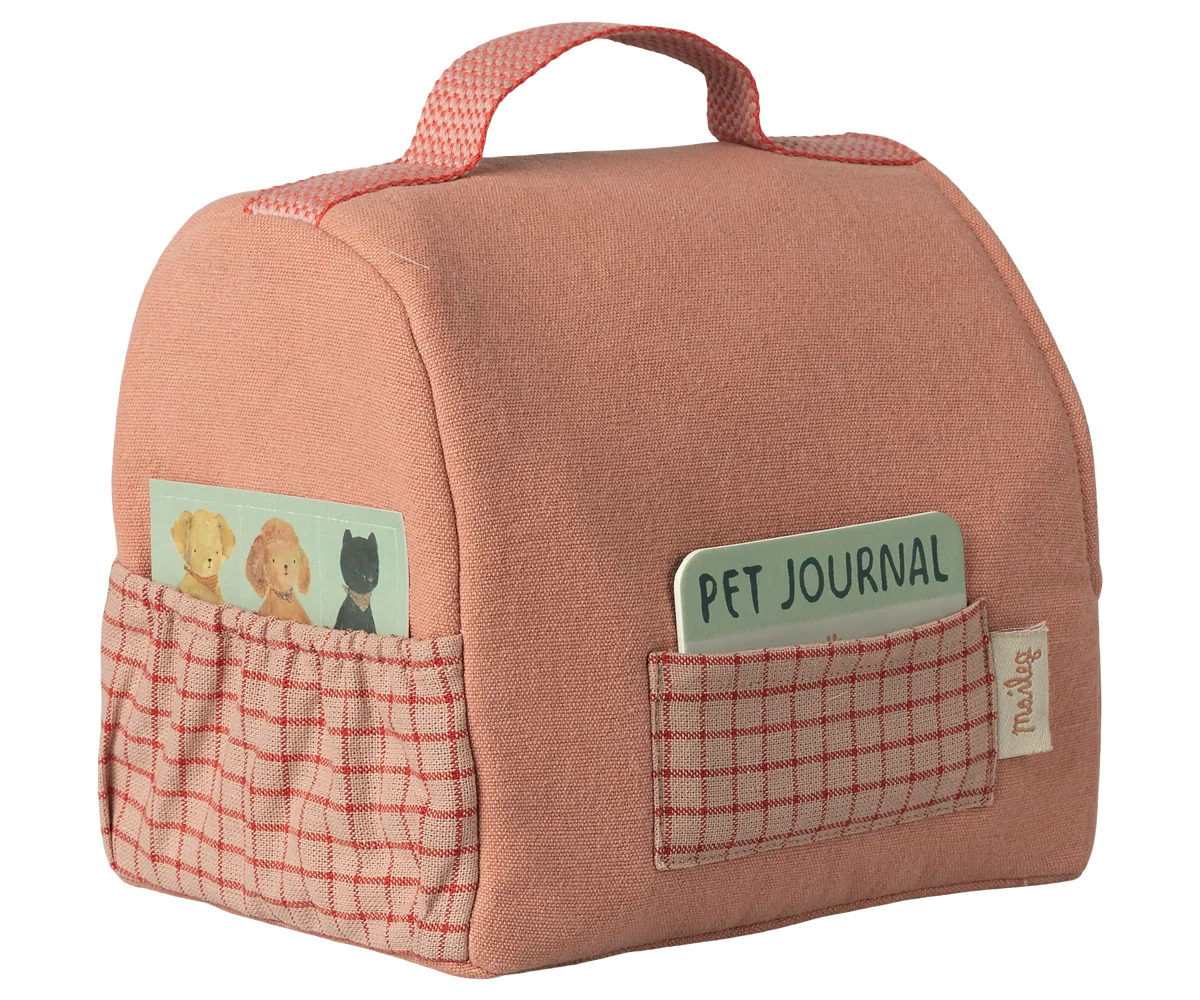 Maileg Toys Mouse Pet carrier - Coral