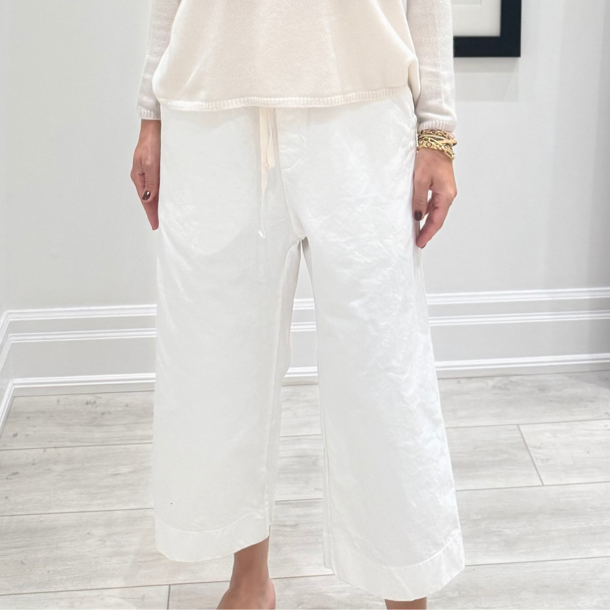 Album Di Famiglia Woman Wide And Short Trousers WCC Milk White
