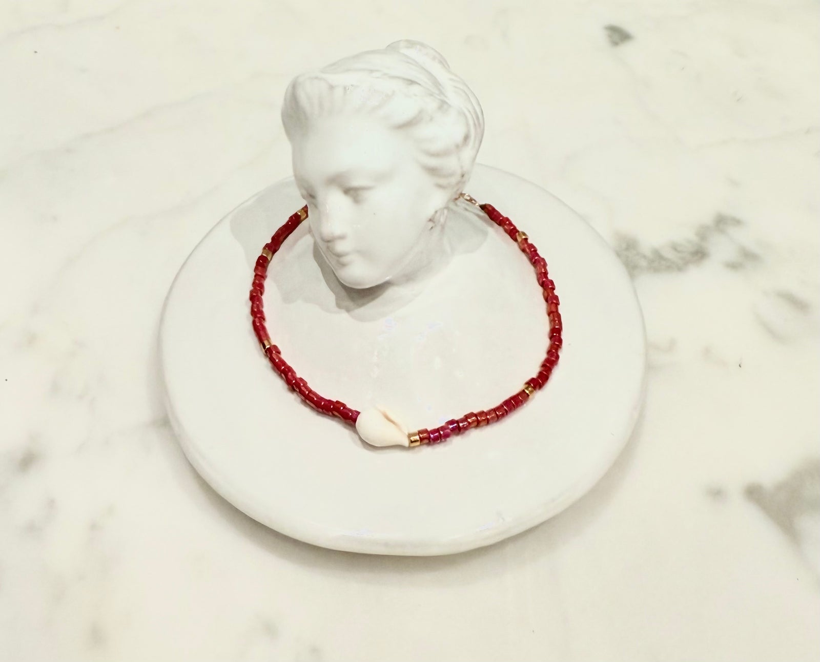 Sophie Deschamps Bijoux Côte d’Azur Seed Bead And Shell Bracelet Red