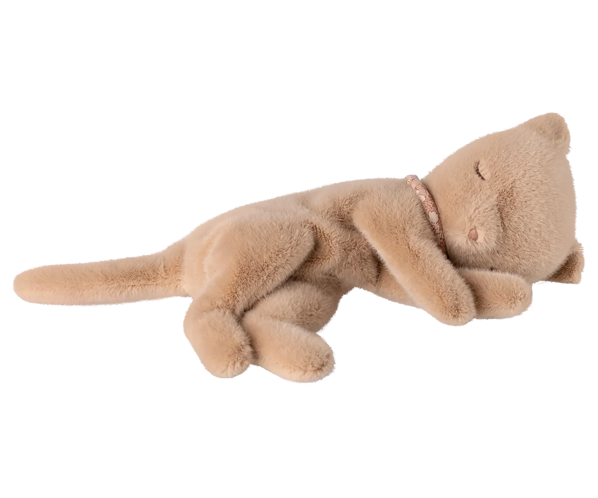 Maileg Toys Small Sleeping kitten plush, Small - Cream peach