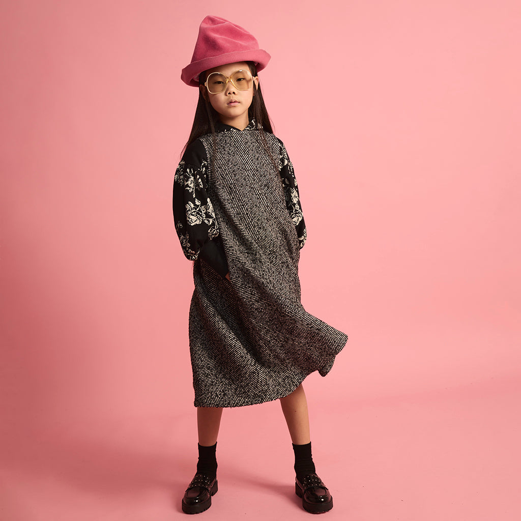 Little Creative Factory Child Flower Hooded Sweatshirt Black