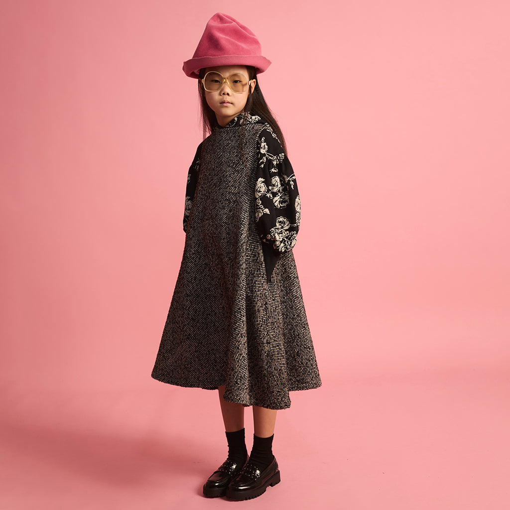 Little Creative Factory Child Flower Hooded Sweatshirt Black