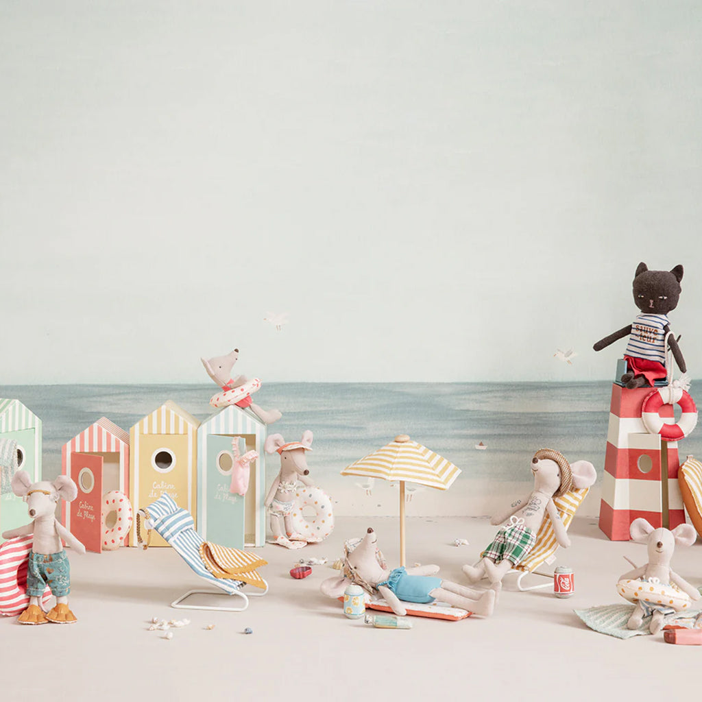 Maileg Toys Mouse Beach Small Float Red Dots