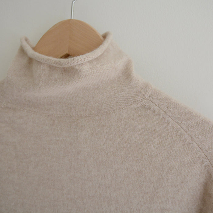 Makié Adult Cashmere High Neck Sweater Nude Cream