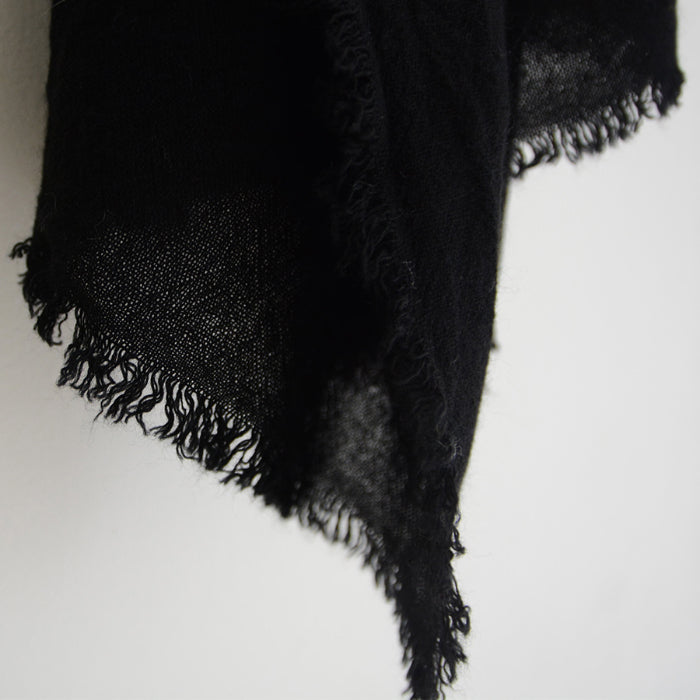Makié Adult Cashmere Scarf Black