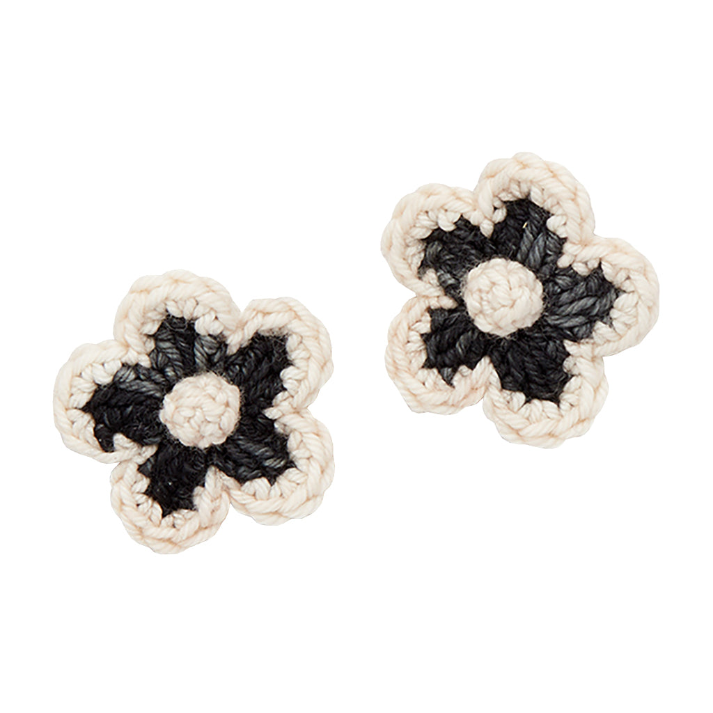 Misha & Puff Child Set Of Two Medium Flower Clips Licorice Black