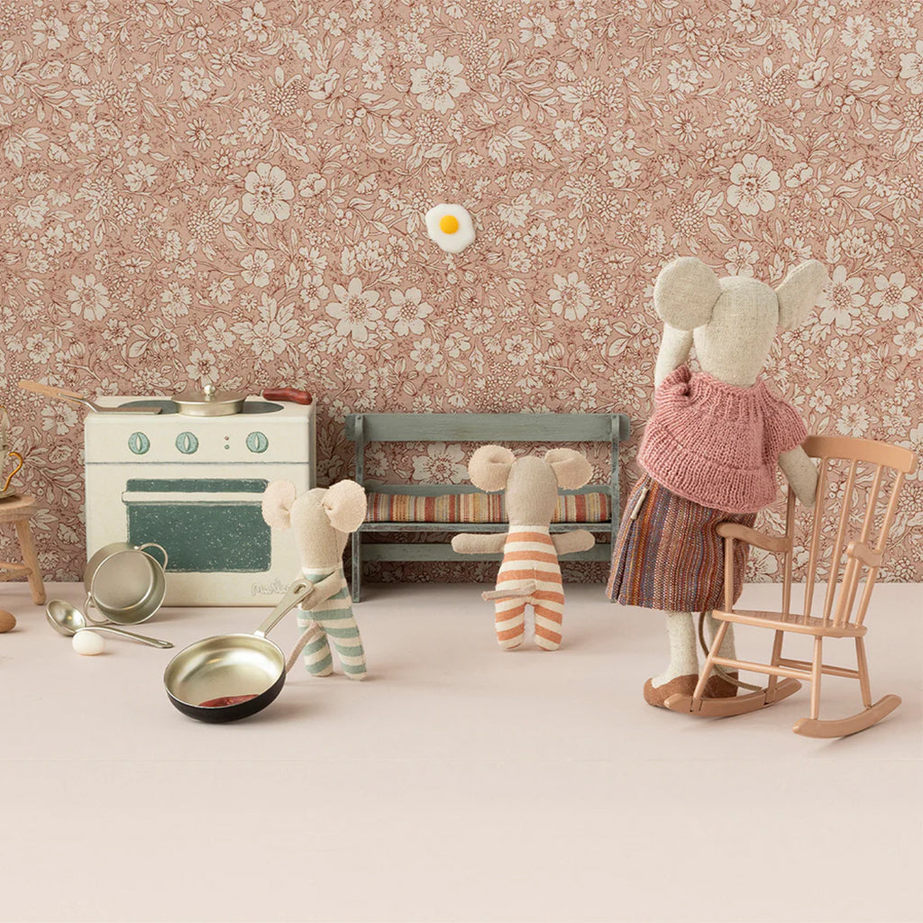 Maileg Toys Mouse Rocking Chair Dark Powder Pink