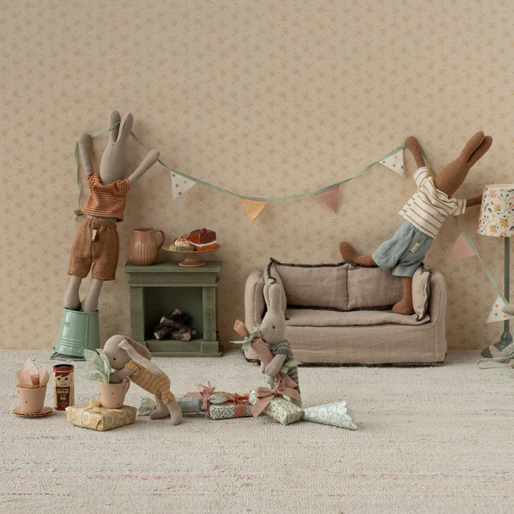 Maileg Toys Mouse Cakes & Cakestand