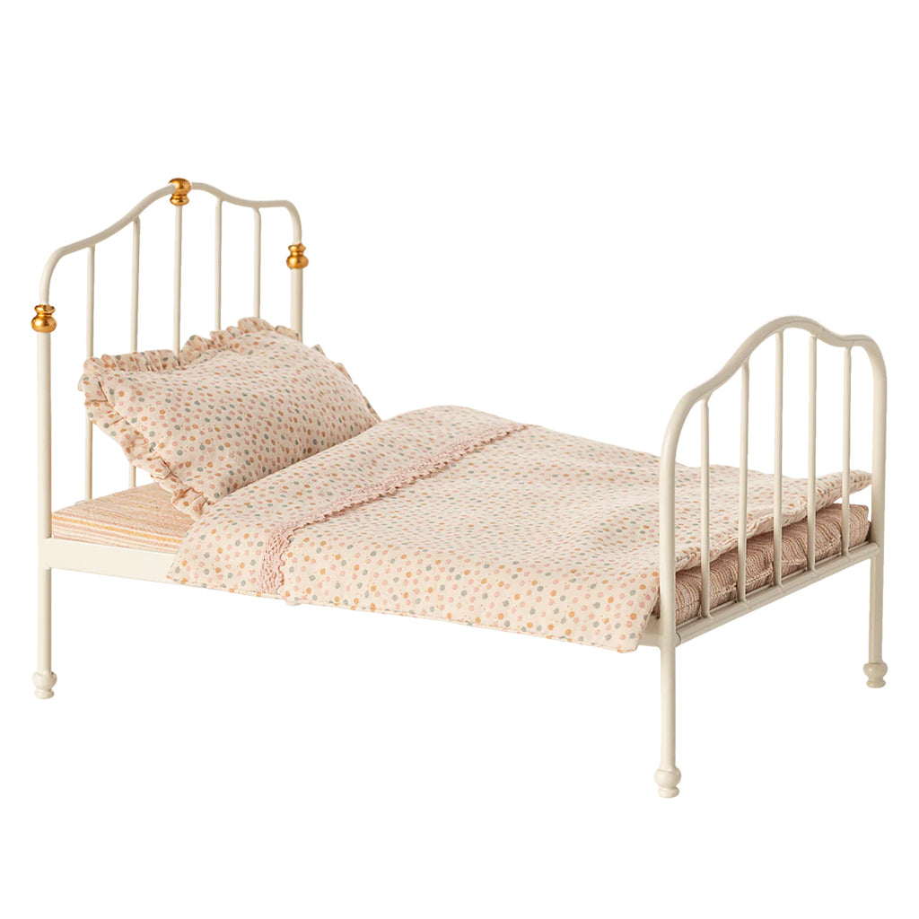 Maileg Toys Mouse Miniature Vintage Bed Off White