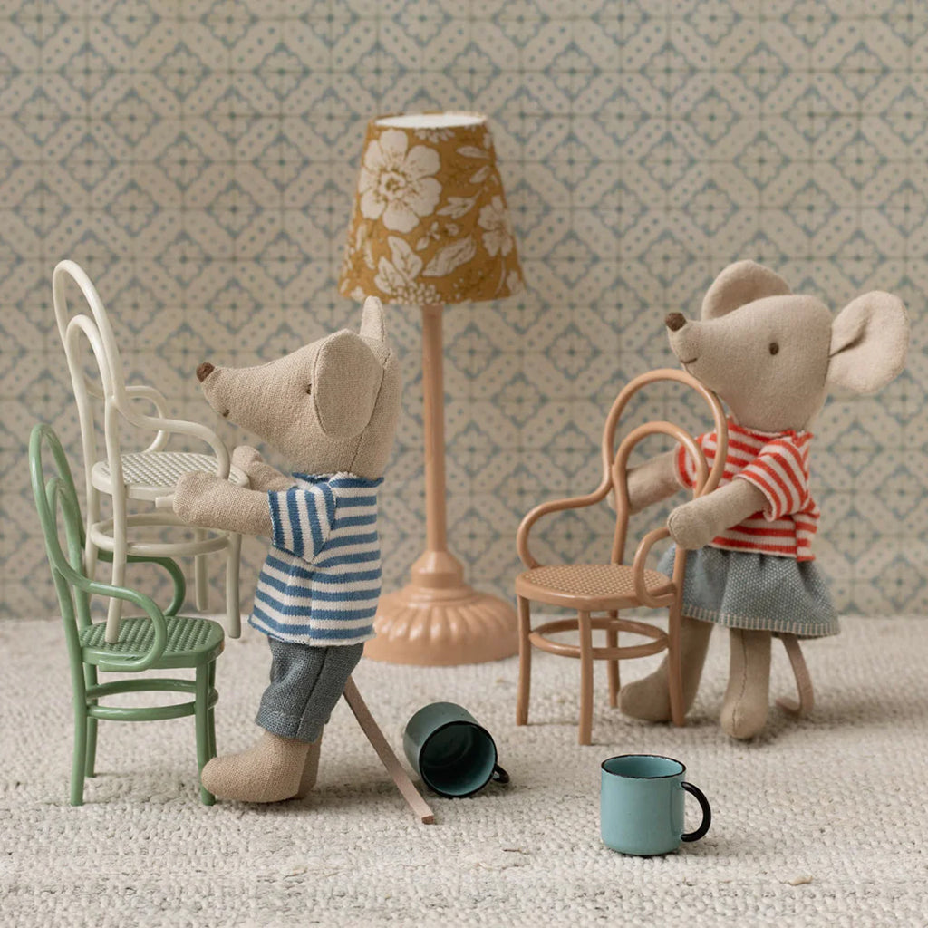 Maileg Toys Mouse Miniature Vintage Chair Dark Powder Pink