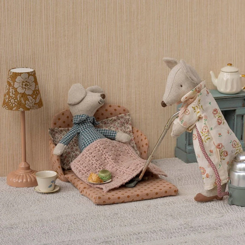 Maileg Toys Mouse Miniature Sofa Bed