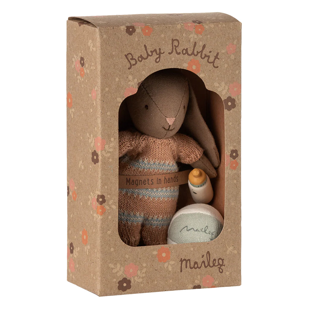Maileg Toys Micro Bunny Set Brown In Dusty Rose Pink