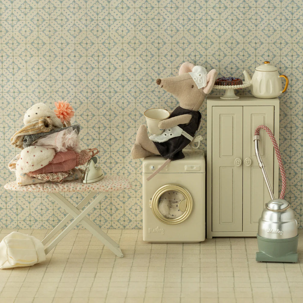 Maileg Toys Mouse Maid