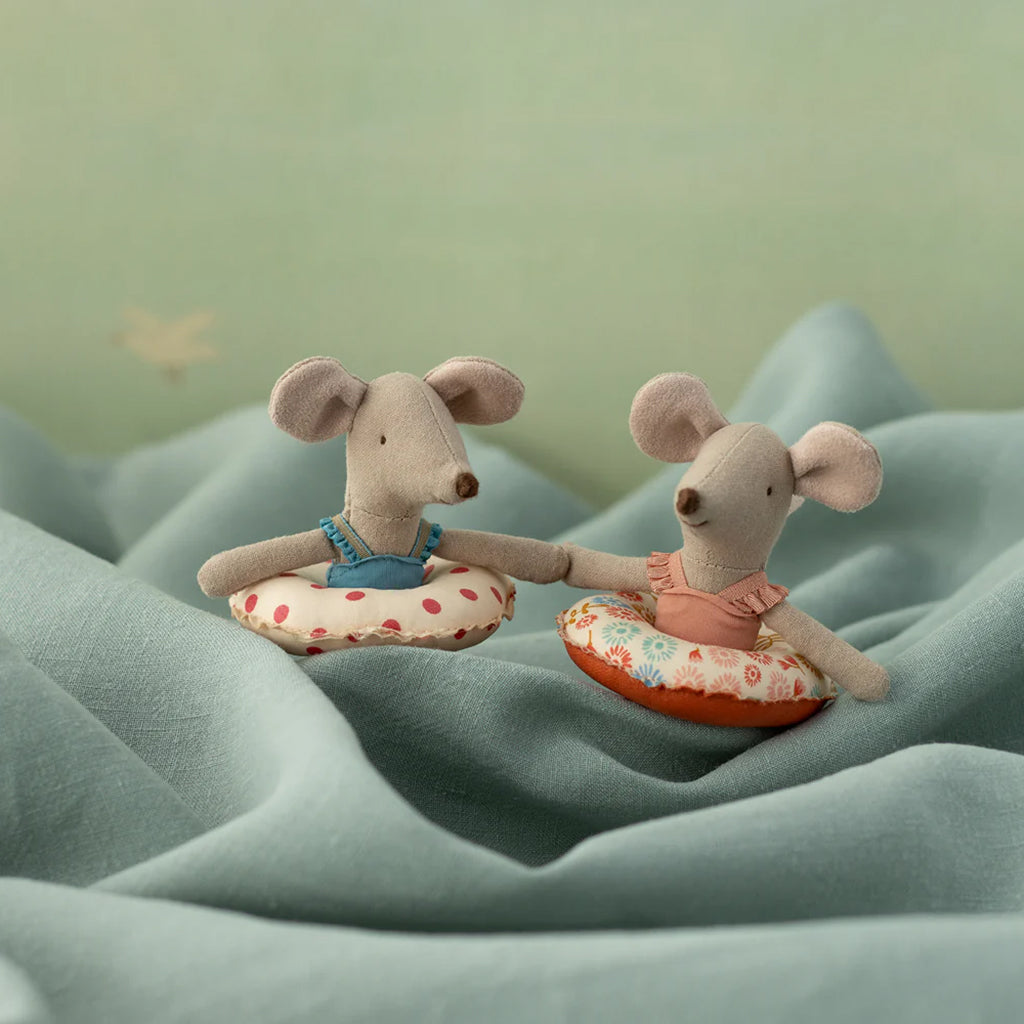 Maileg Toys Mouse Little Sister Beach With Red Dot Float