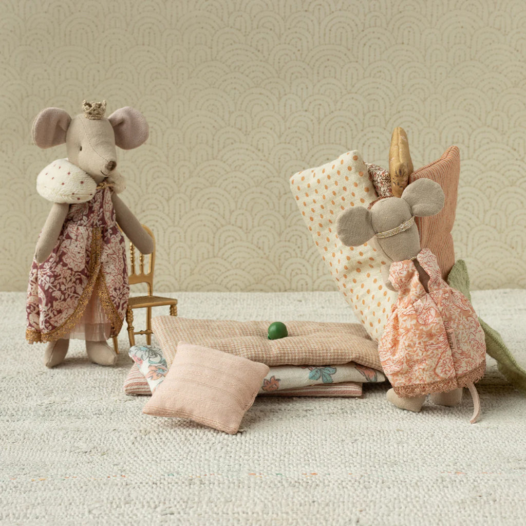 Maileg Toys Mouse Big Sister Princess And The Pea