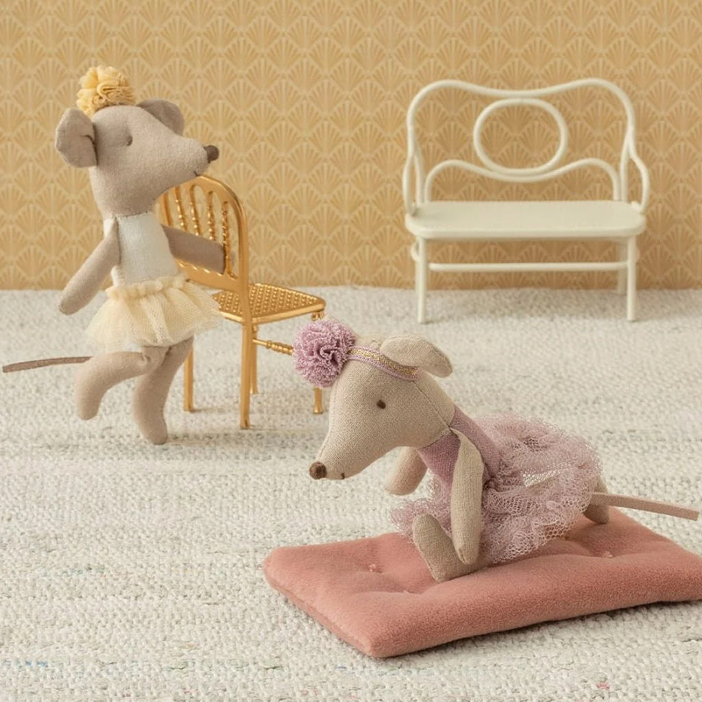 Maileg Toys Mouse Family Little Sister Ballerina Heather Purple