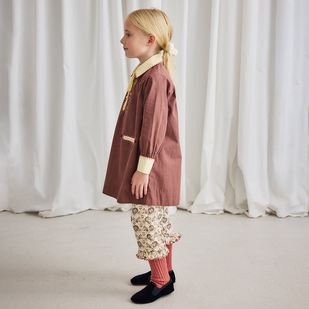 Misha & Puff Child Ruffle Pedal Pusher Pants Sugar Cream Calico Hearts Print