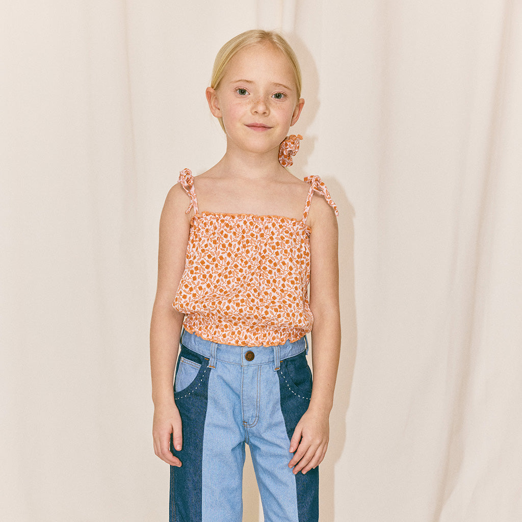 Misha & Puff Child Sydney Blouse Aura Pink Lisse Fields Print