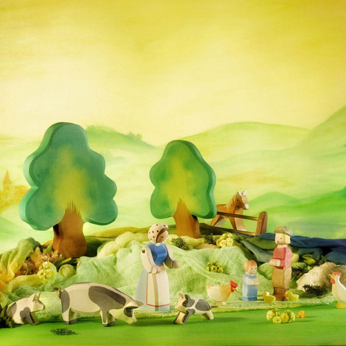 Ostheimer Wooden Oak Tree Small