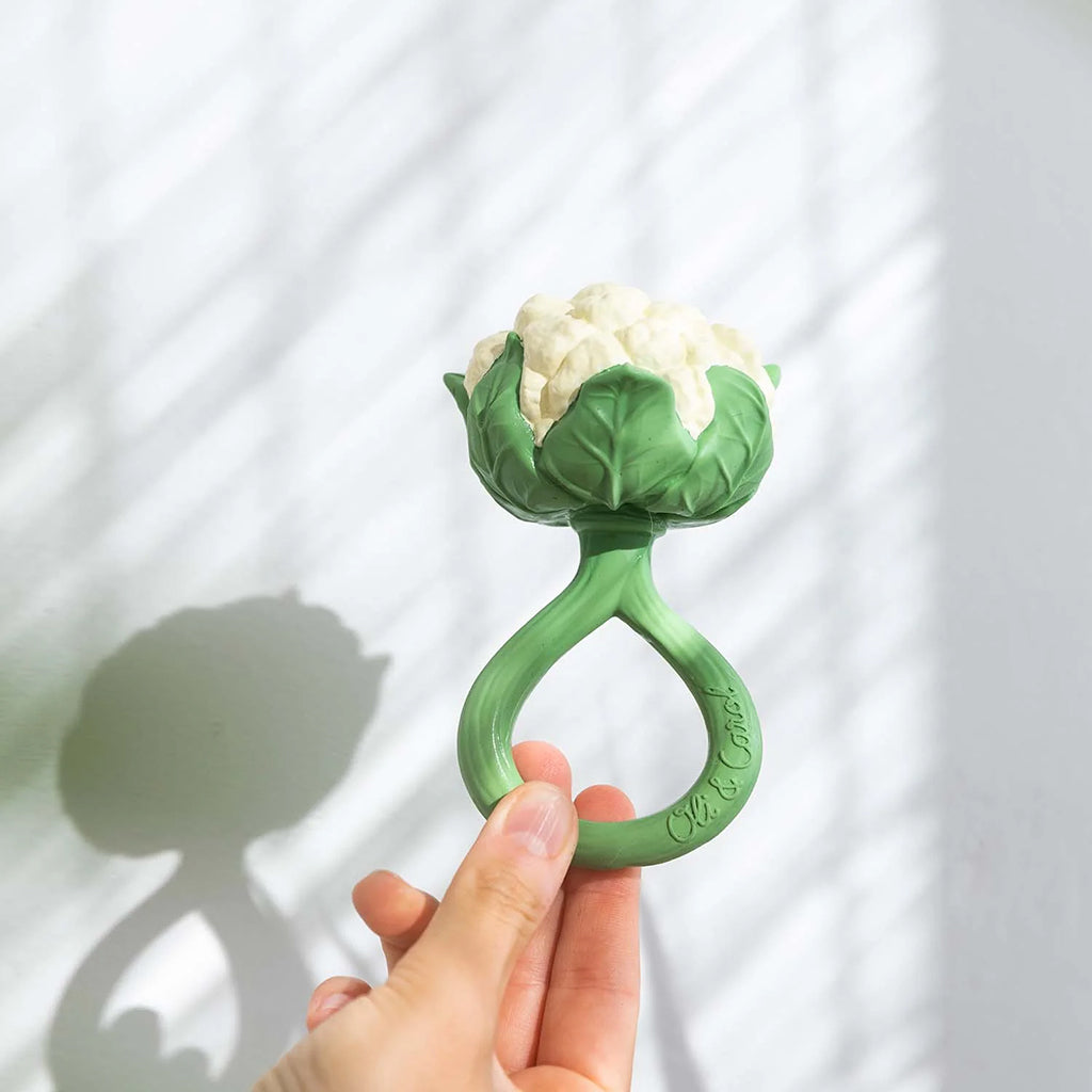 Oli&Carol Natural Rubber Rattle Toy Cauliflower