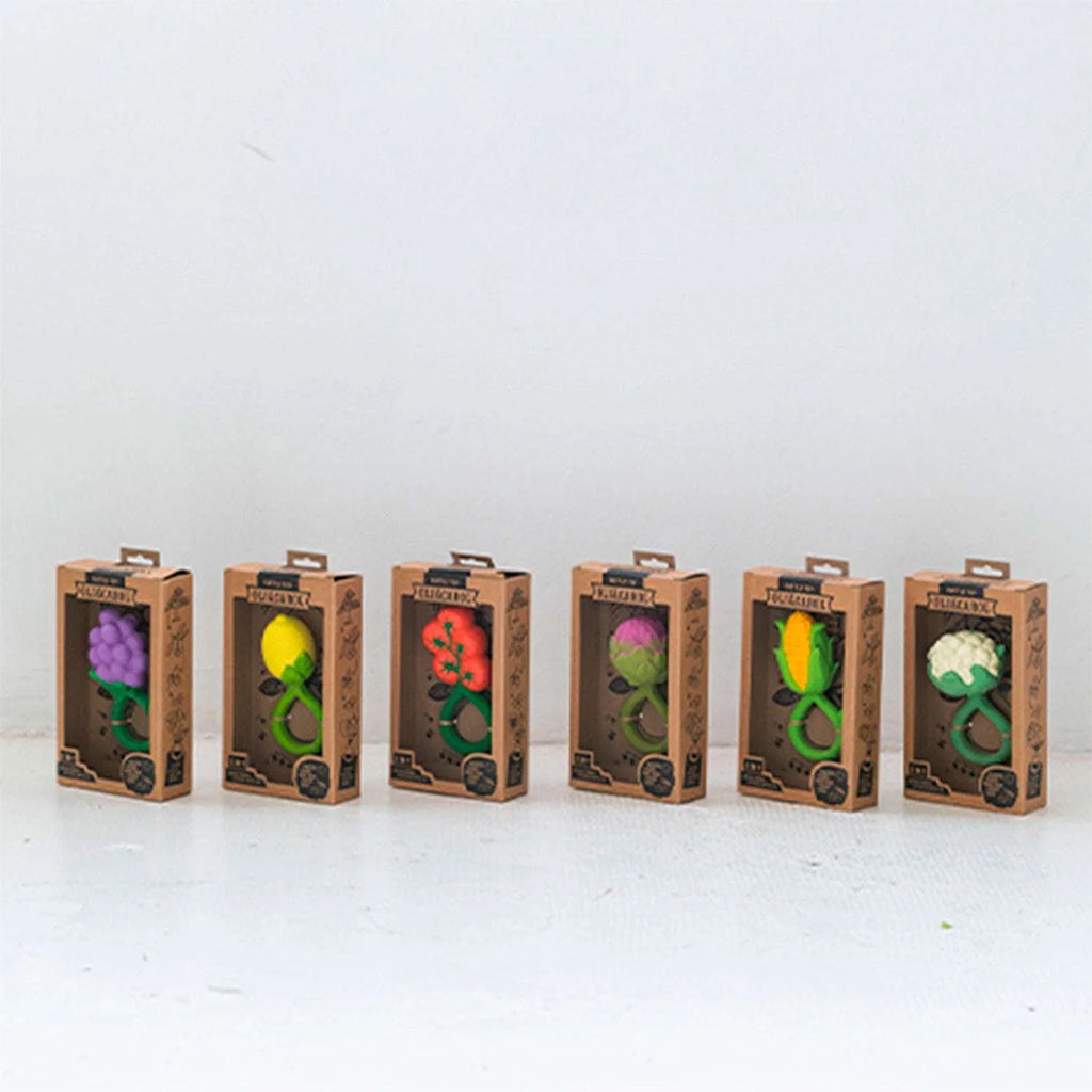 Oli&Carol Natural Rubber Rattle Toy Cauliflower