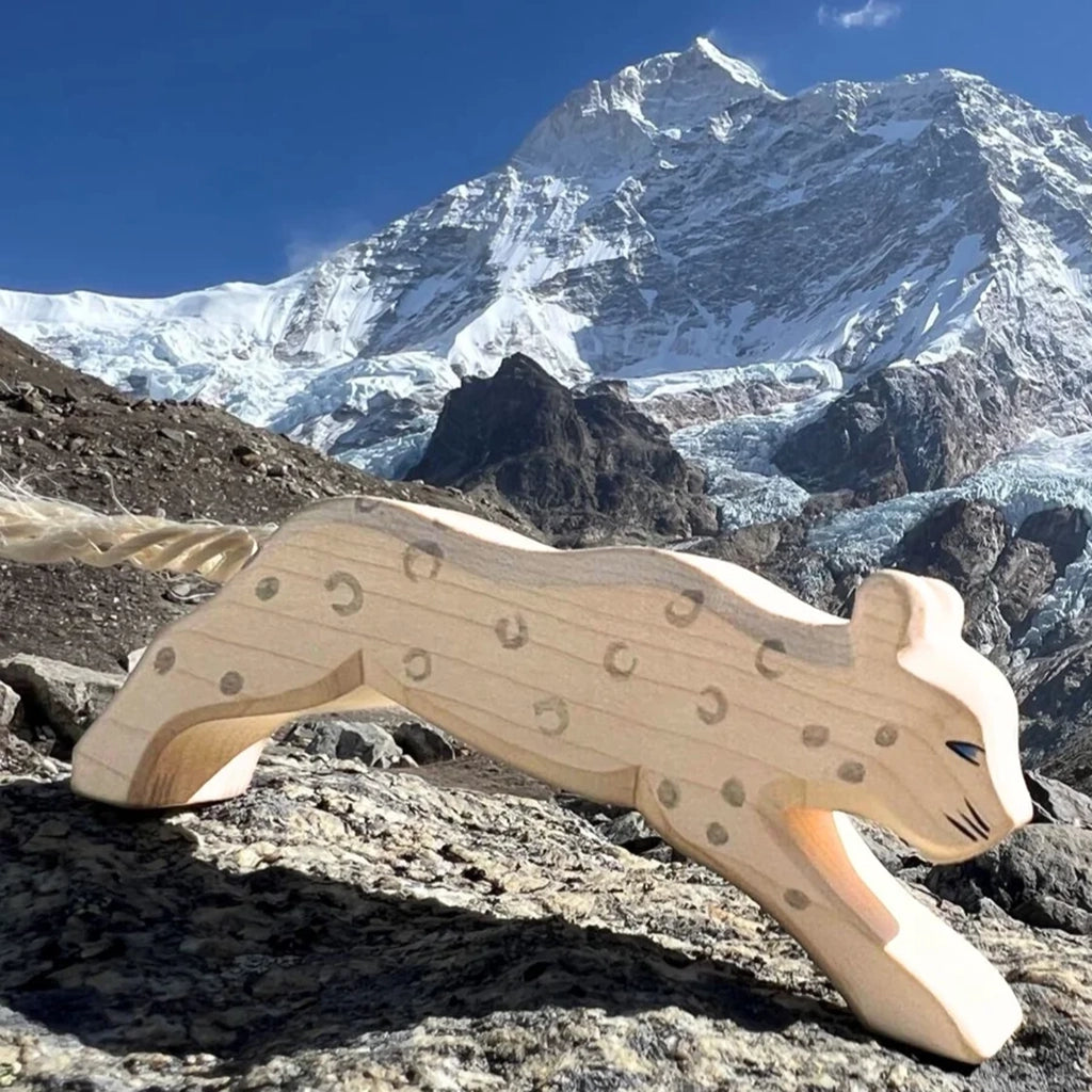 Ostheimer Wooden Snow Leopard