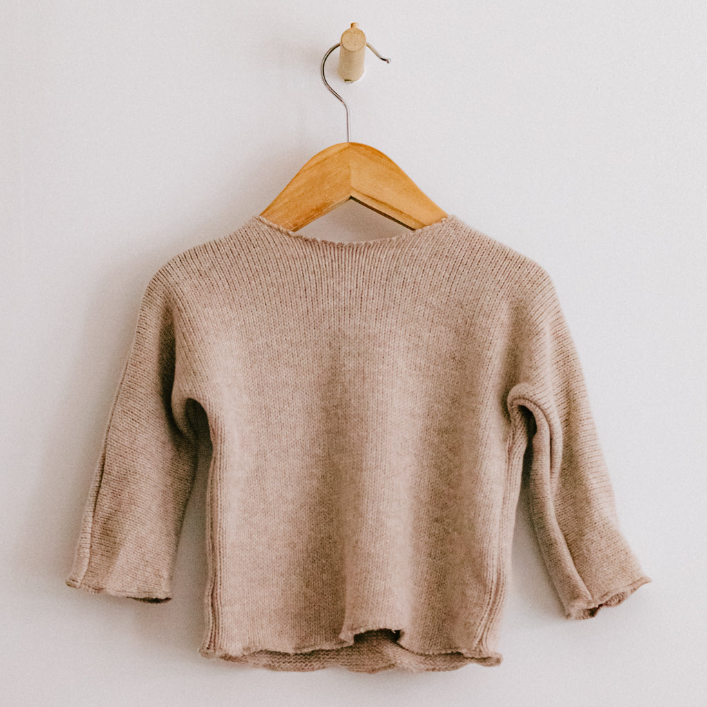 Pequeno Tocon Baby Jersey Tender Bat Wing Sweater Tostado Beige