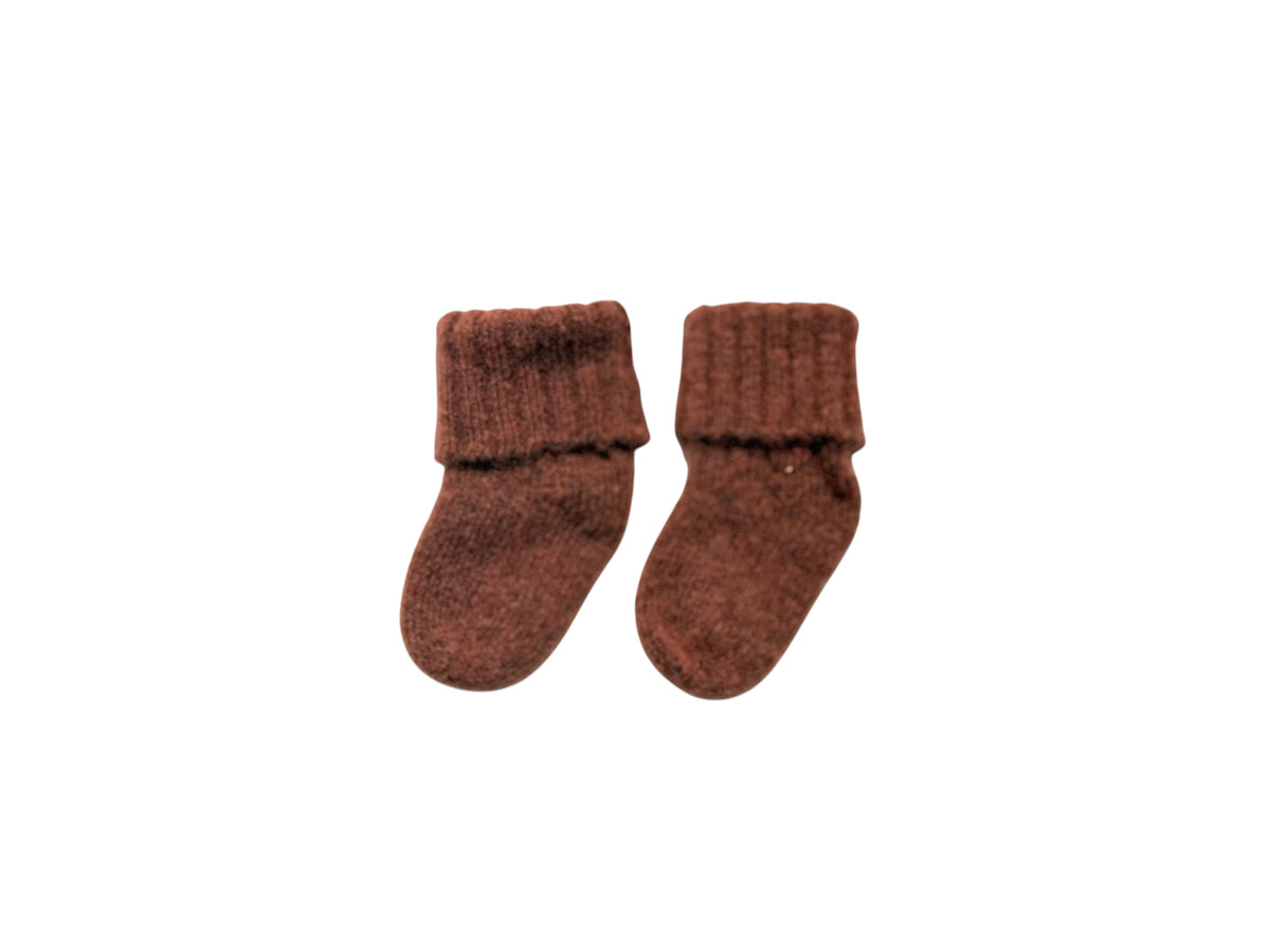 Pequeno Tocon Baby Inuit Socks Camel Brown