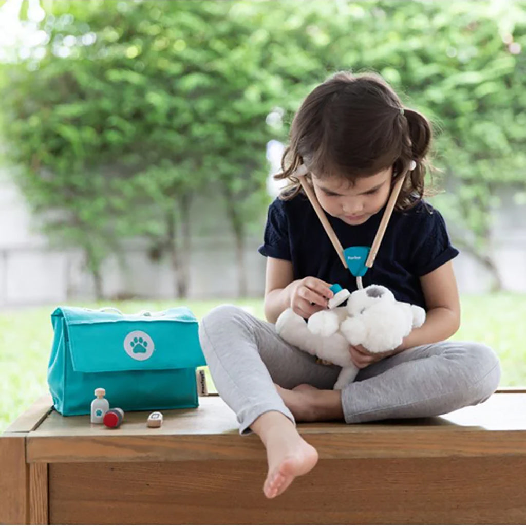 Plan Toys Vet Set