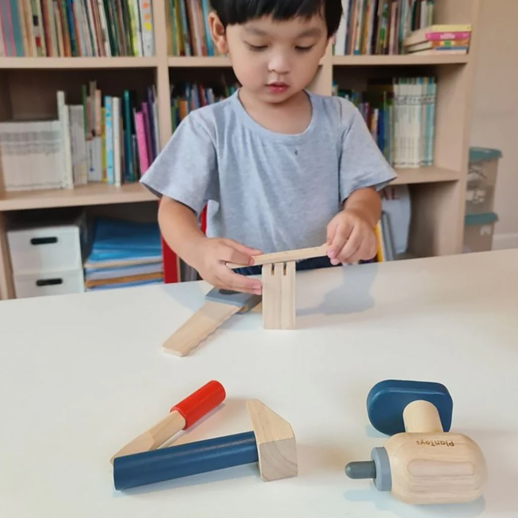 Plan Toys Handy Carpenter Set