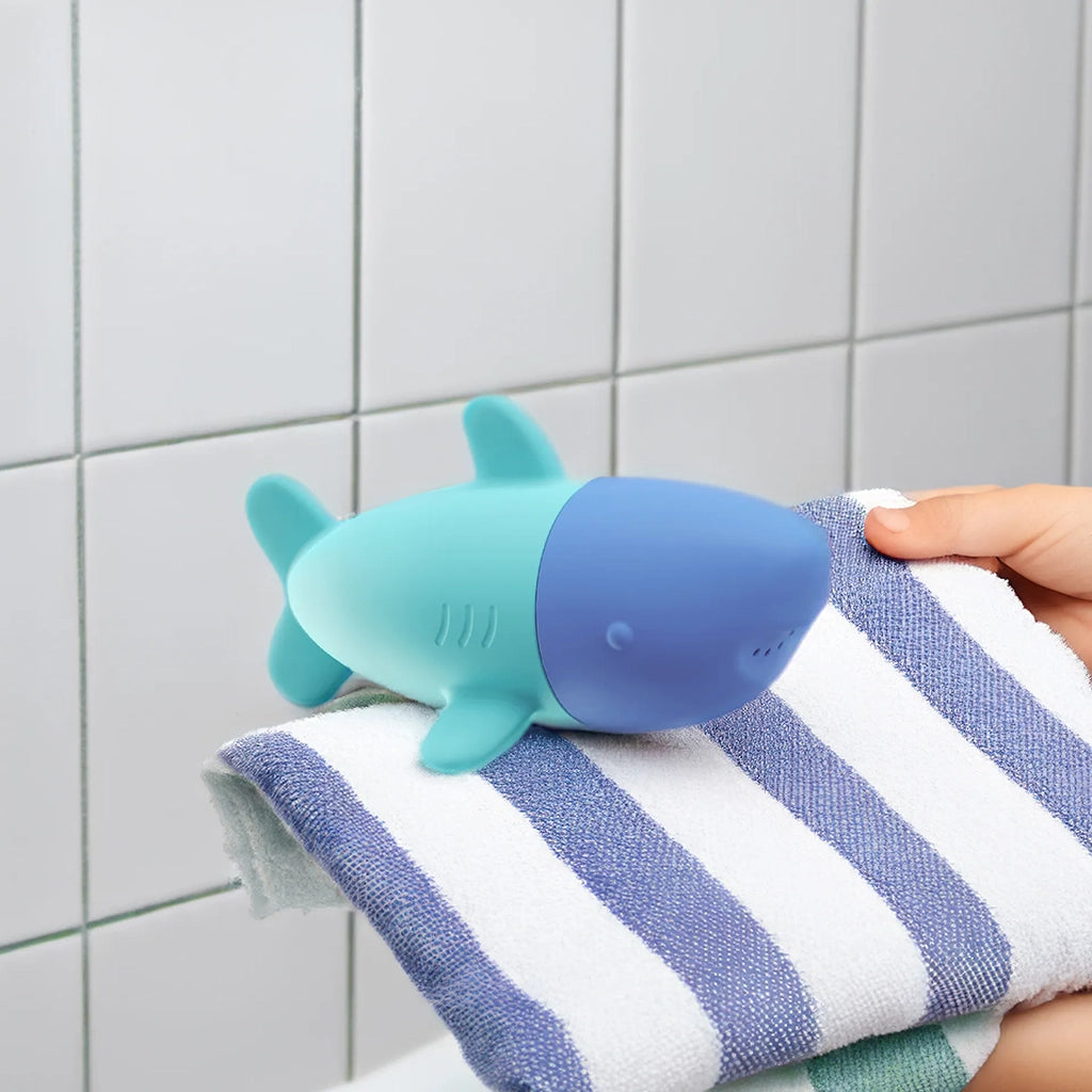 Quut Squeezi Shark