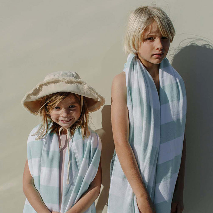 The Beach People Child Sand-Free Cabana Towel Reef Green